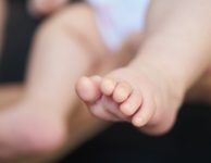 Baby Child Little Foot  - Engin_Akyurt / Pixabay